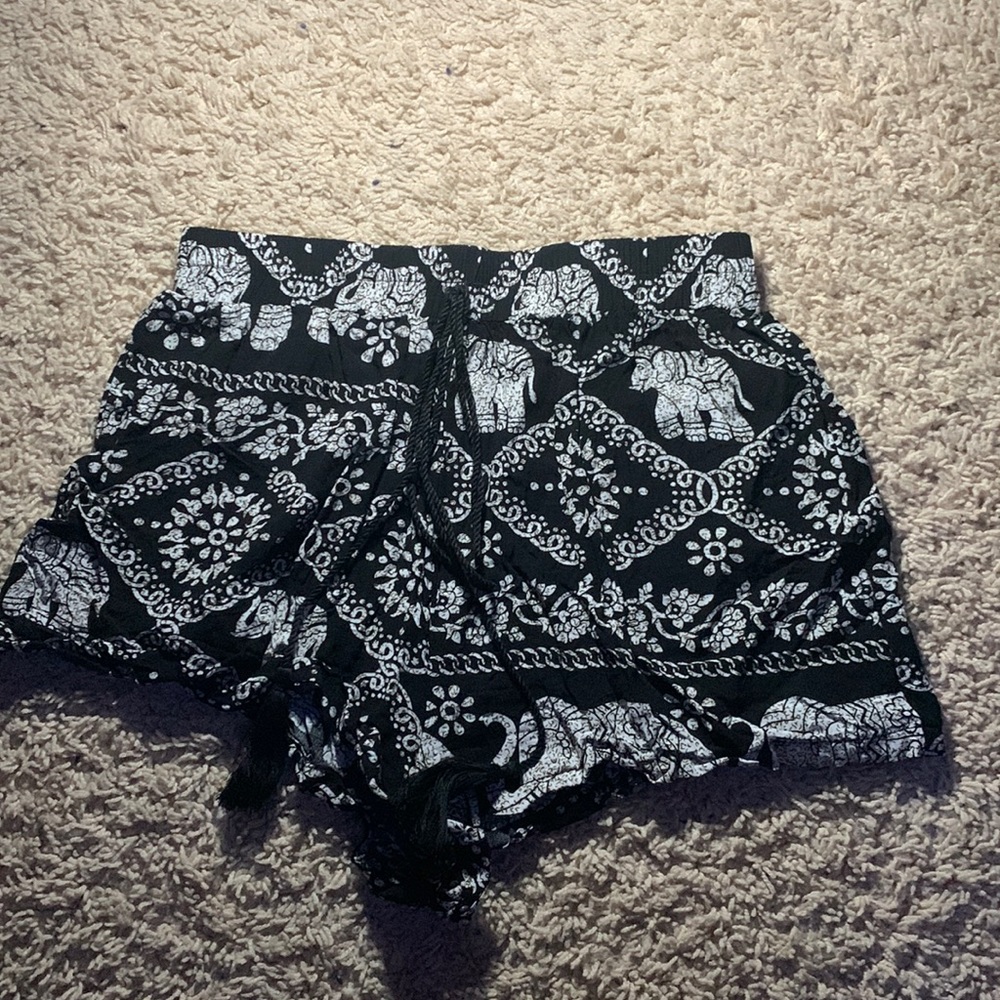 Elephant shorts
